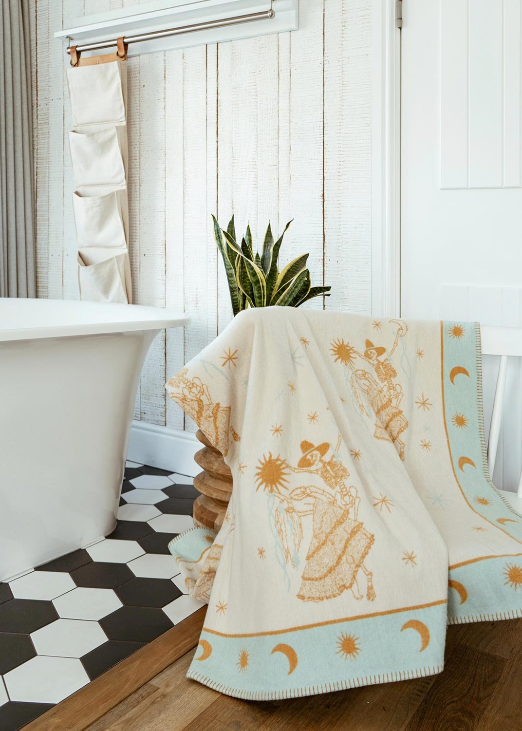 Woven Recycled Cotton Blanket - Sundancers, Lifestyle